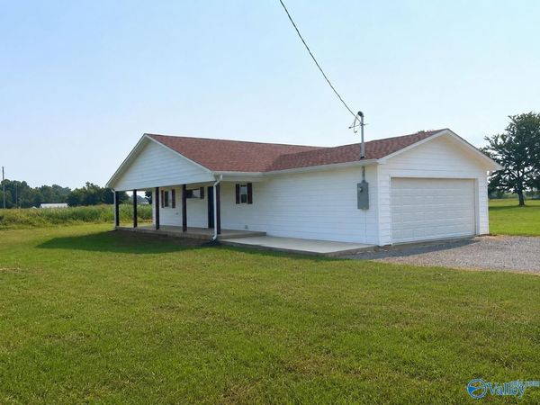 681 Barron Drive, Fyffe, AL 35971