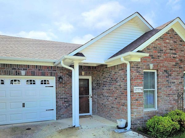 17774 Antlers Pass, Athens, AL 35611