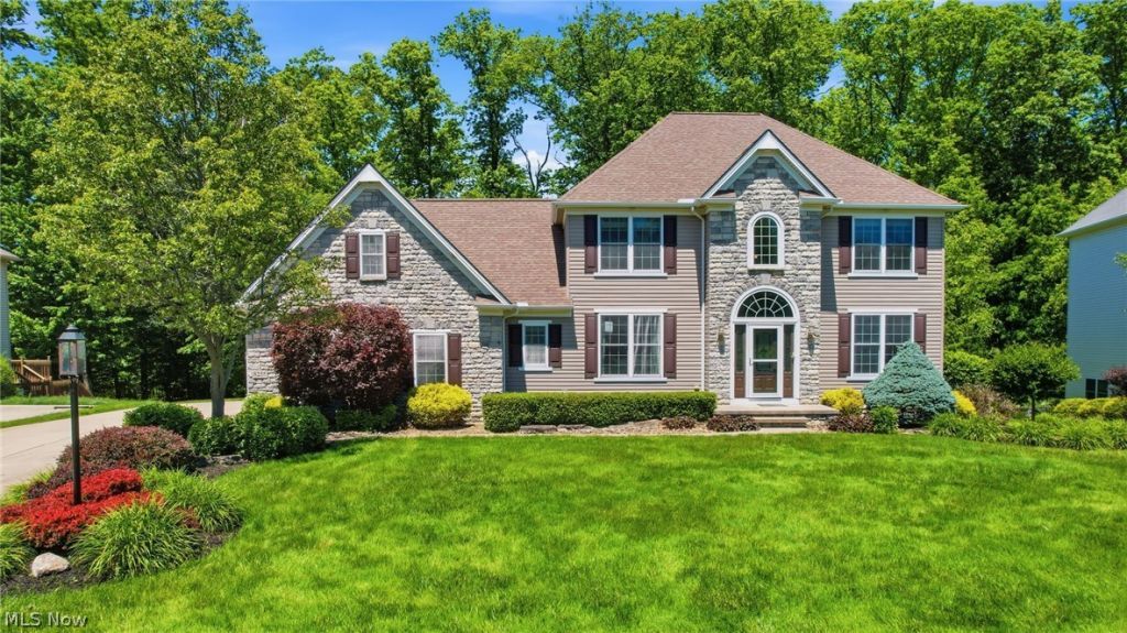 8255 Hemingway Lane , Concord Twp, OH 44060