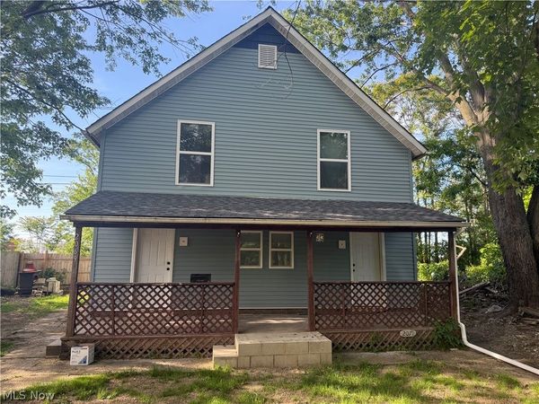 2069 E 29th Street , Lorain, OH 44055