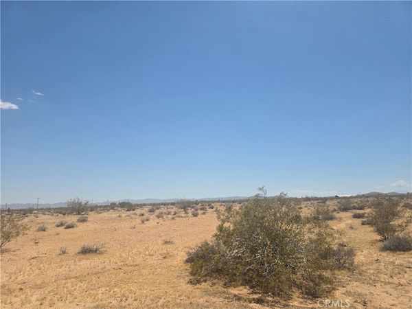 1 Venus, Joshua Tree, CA 92252