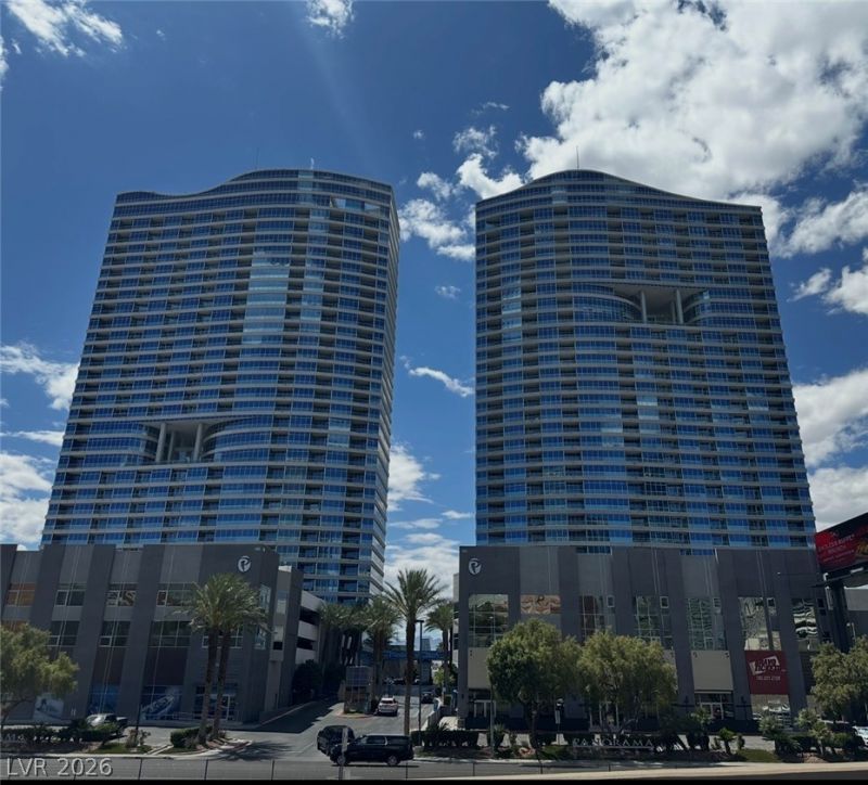 4575 Dean Martin Drive , Las Vegas, NV 89103