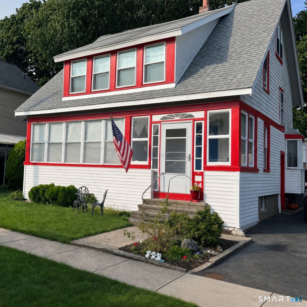 34 Cleveland, Milford, CT 06460 Main Photo
