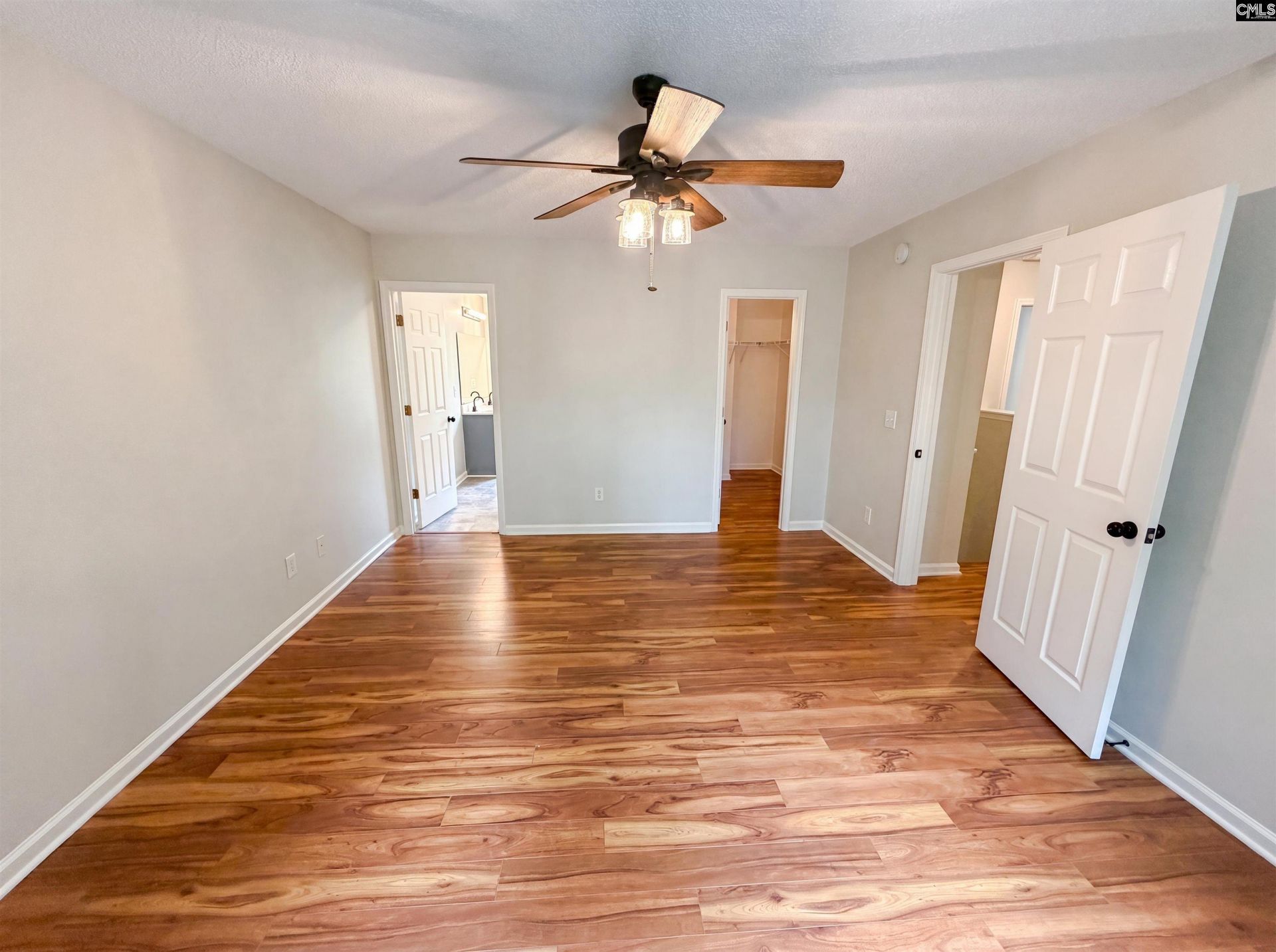 149 Smallwood Drive  Photo 4