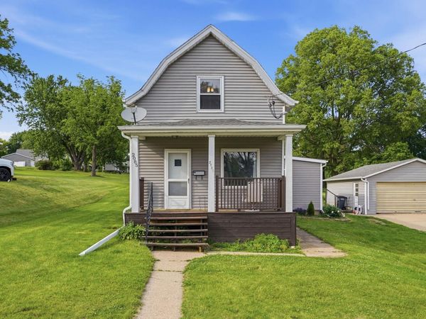 2085 Lombard Street, Dubuque, IA 52001