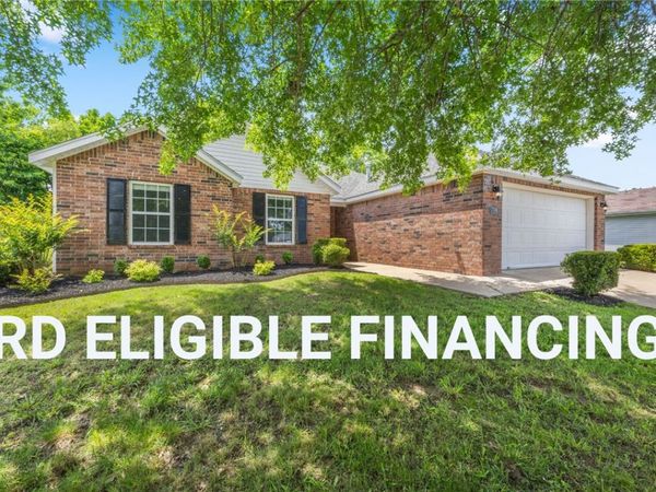 599 Richland Creek Avenue, Elkins, AR 72727
