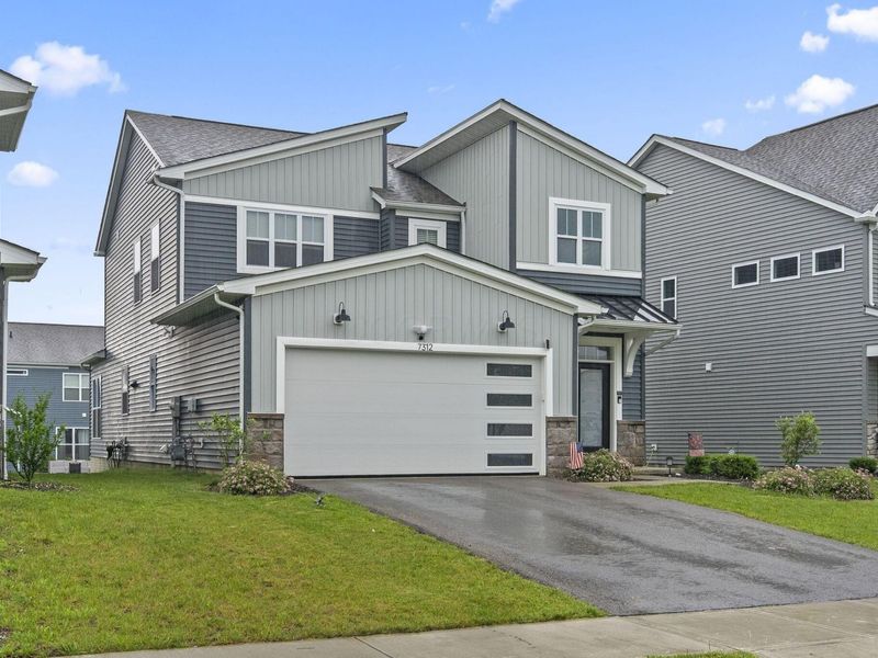 7312 Celebration Drive, Powell, OH 43065 Photo 4