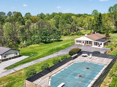 358 LAMMEY ROAD , HONEY BROOK, PA 19344