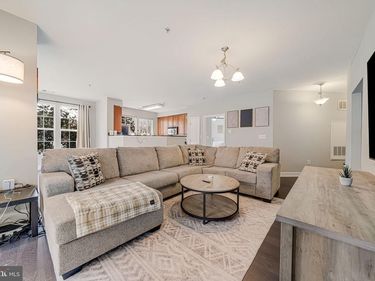 801 S GREENBRIER STREET , Unit 113, ARLINGTON, VA 22204