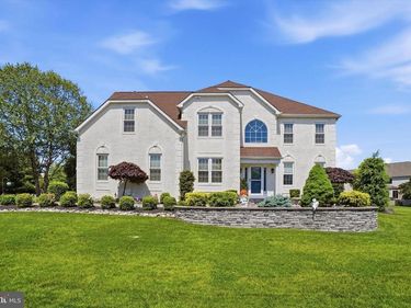 3 BARLEYCORN DRIVE , BROOMALL, PA 19008