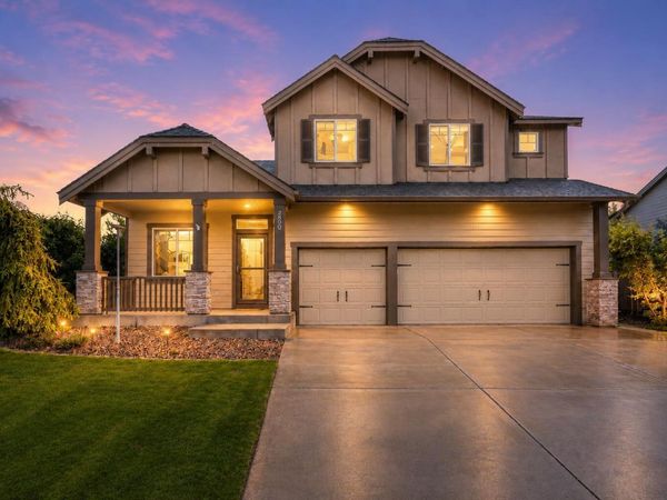 2800 SW 49th Street, Redmond, OR 97756