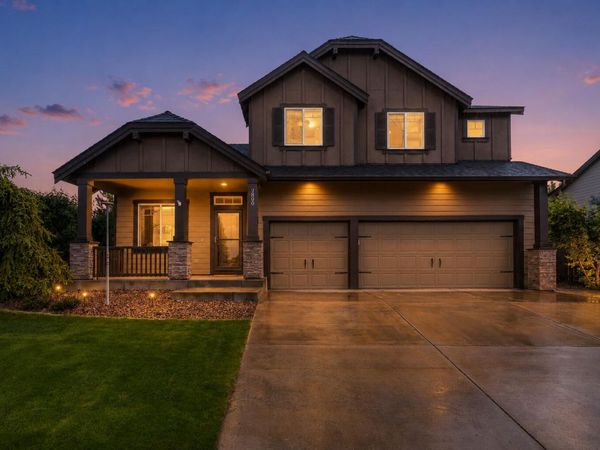 2800 SW 49th Street, Redmond, OR 97756