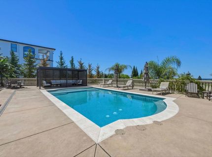 535 Serpa Way, Folsom, CA 95630 Photo