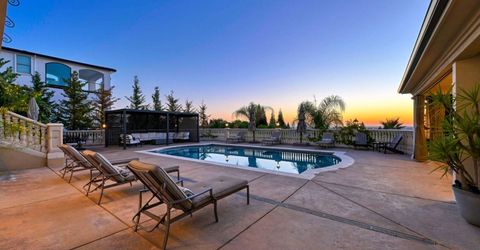 535 Serpa Way, Folsom, CA 95630 Photo