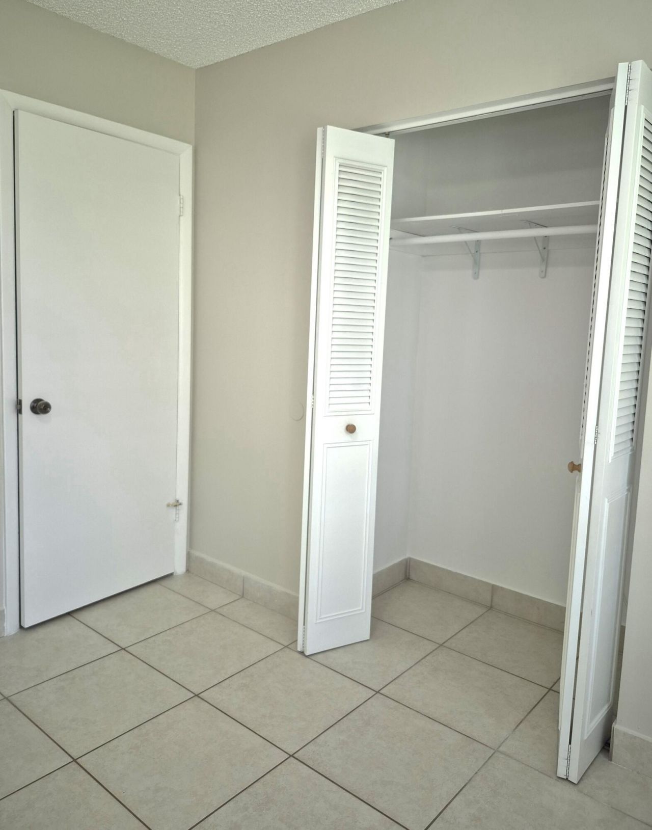 5510 S Lakewood Cir Circle S, Unit C, Margate, FL 33063 Photo