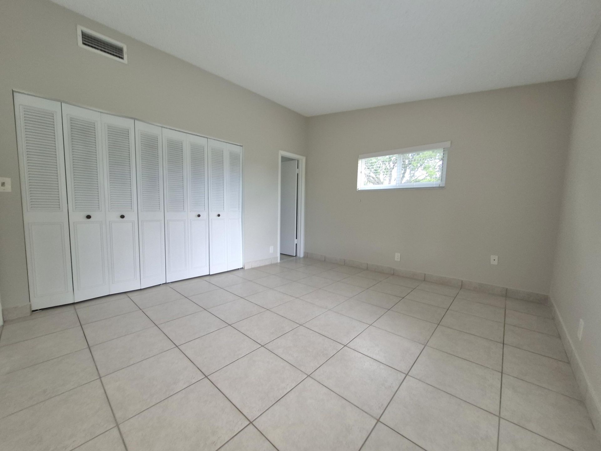 5510 S Lakewood Cir Circle S, Unit C, Margate, FL 33063 Photo