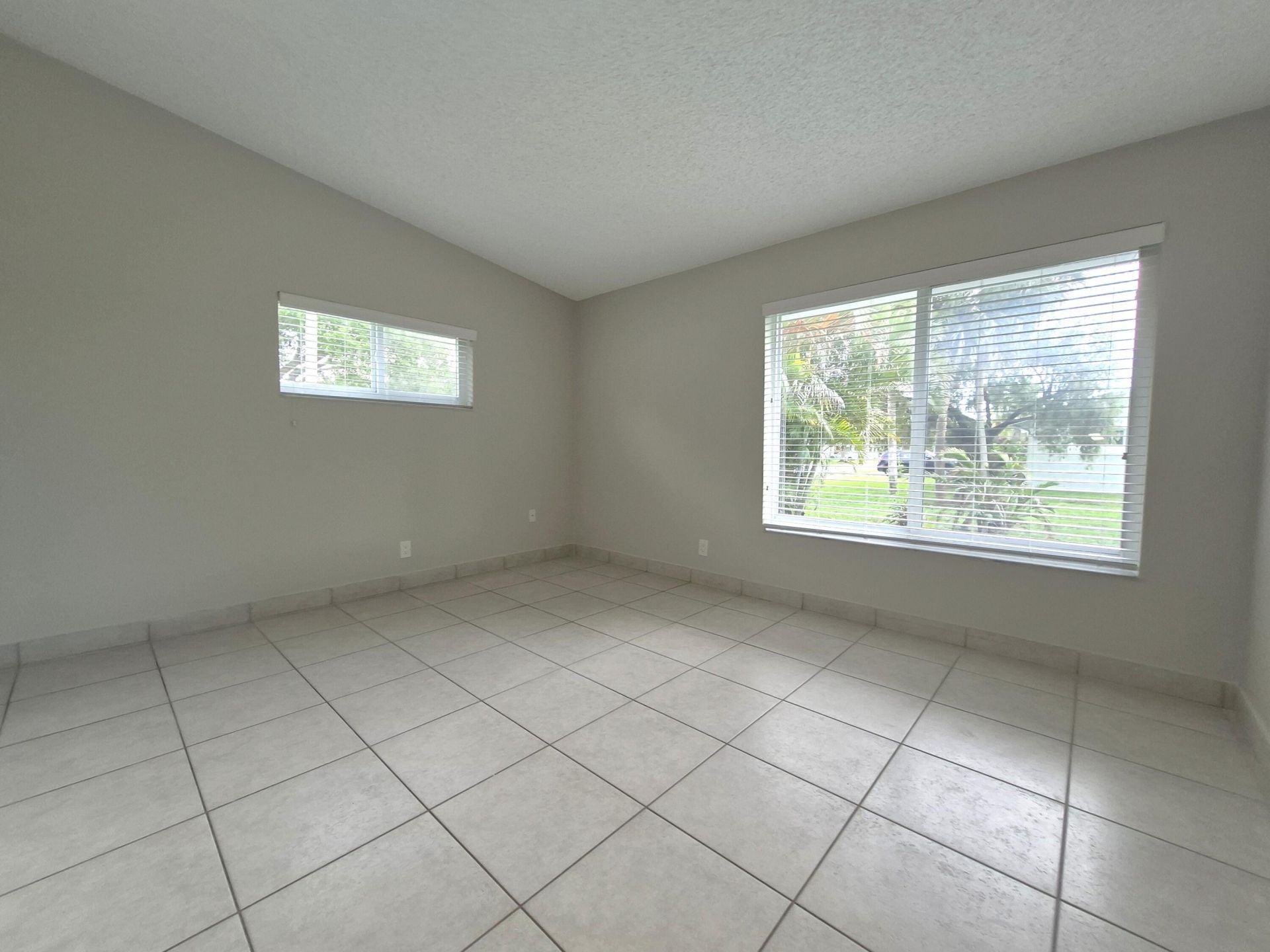 5510 S Lakewood Cir Circle S, Unit C, Margate, FL 33063 Photo