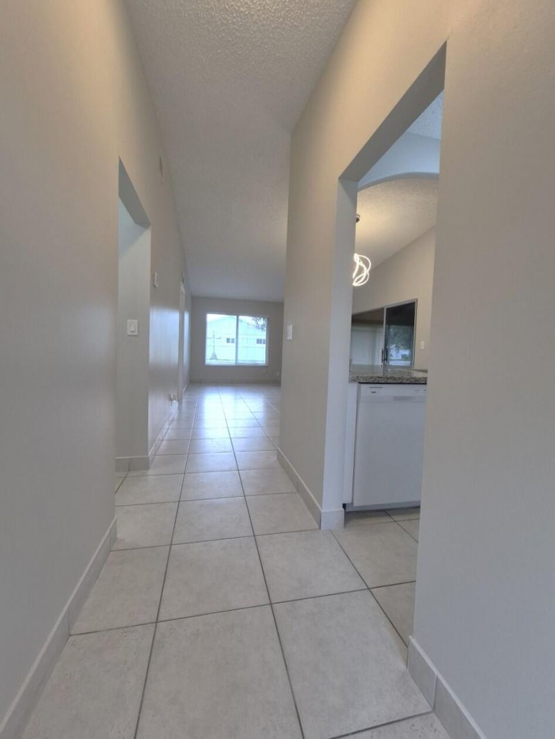 5510 S Lakewood Cir Circle S, Unit C, Margate, FL 33063 Photo