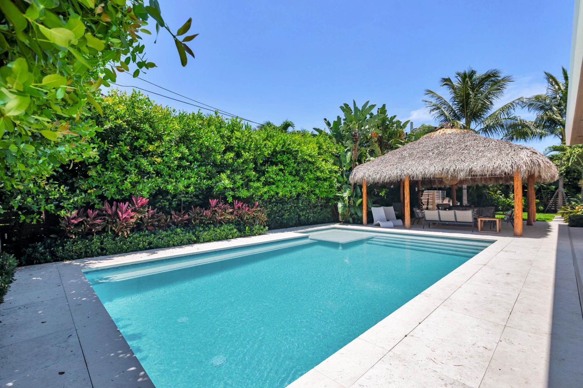 135 Churchill Road, West Palm Beach, FL 33405 Photo