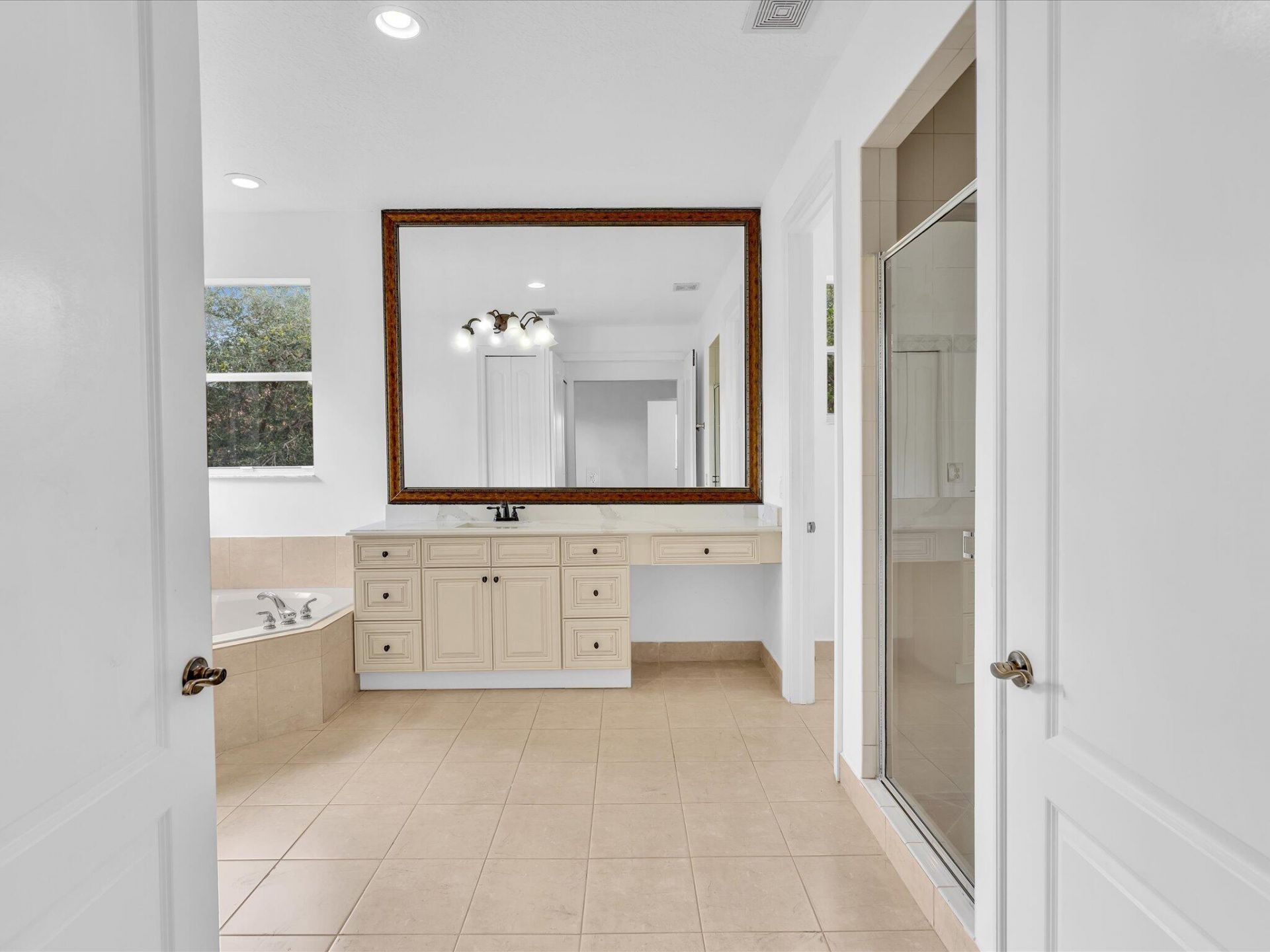 9286 Nugent Trail, West Palm Beach, FL 33411 Photo