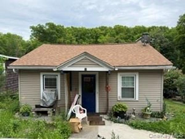 16 Willowbrook Heights , Wappingers Falls, NY 12603
