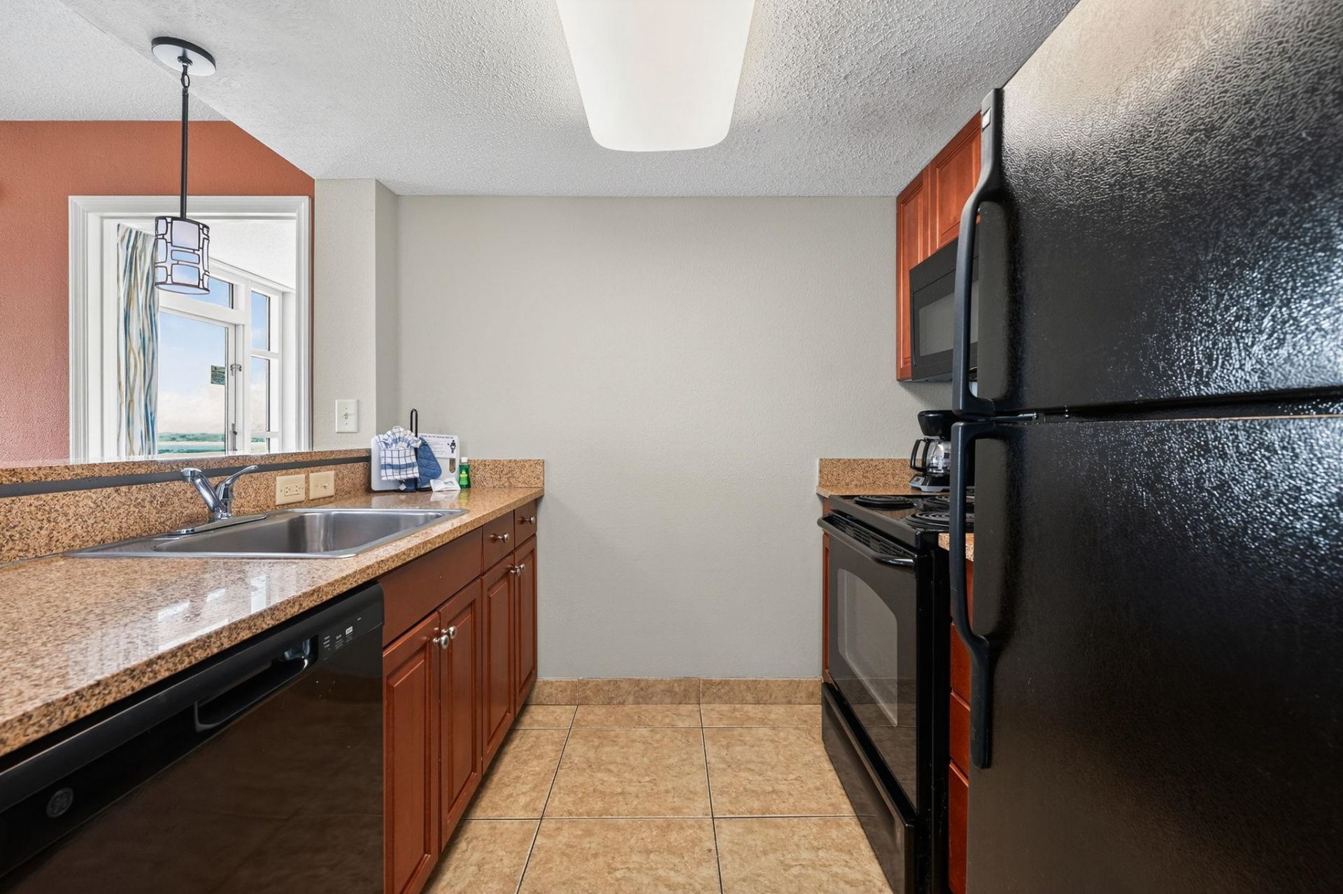 5200 N Ocean Blvd.  Photo 32