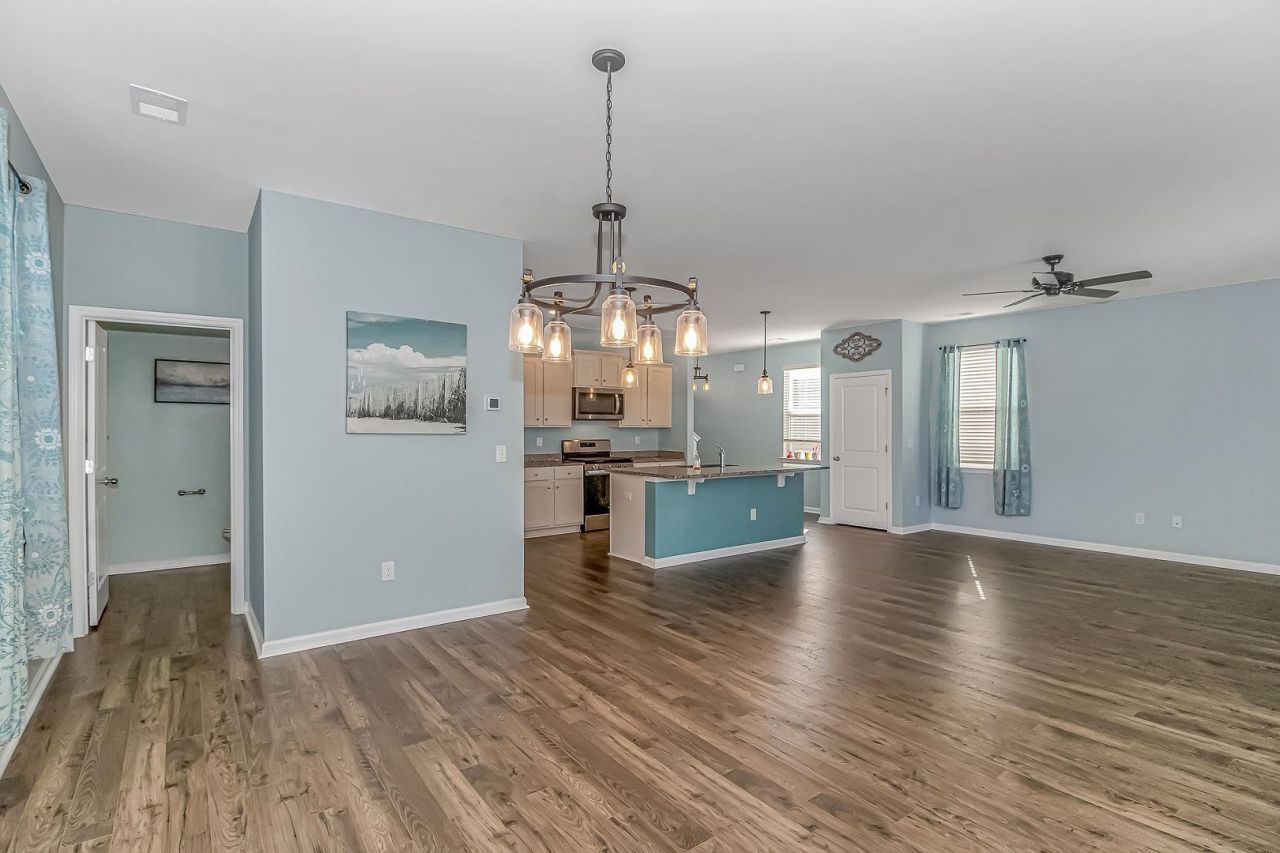 228 Pin Oak Dr. Photo 15