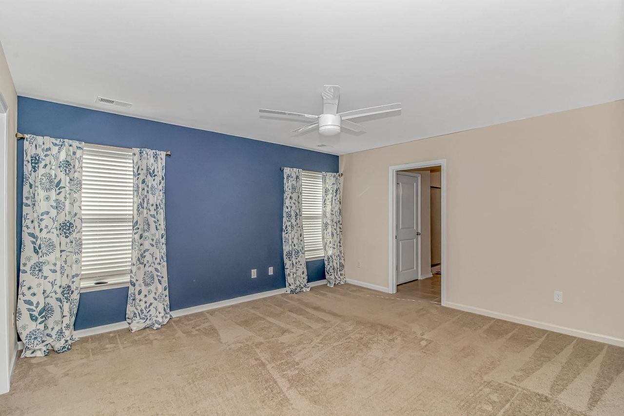 228 Pin Oak Dr. Photo 19