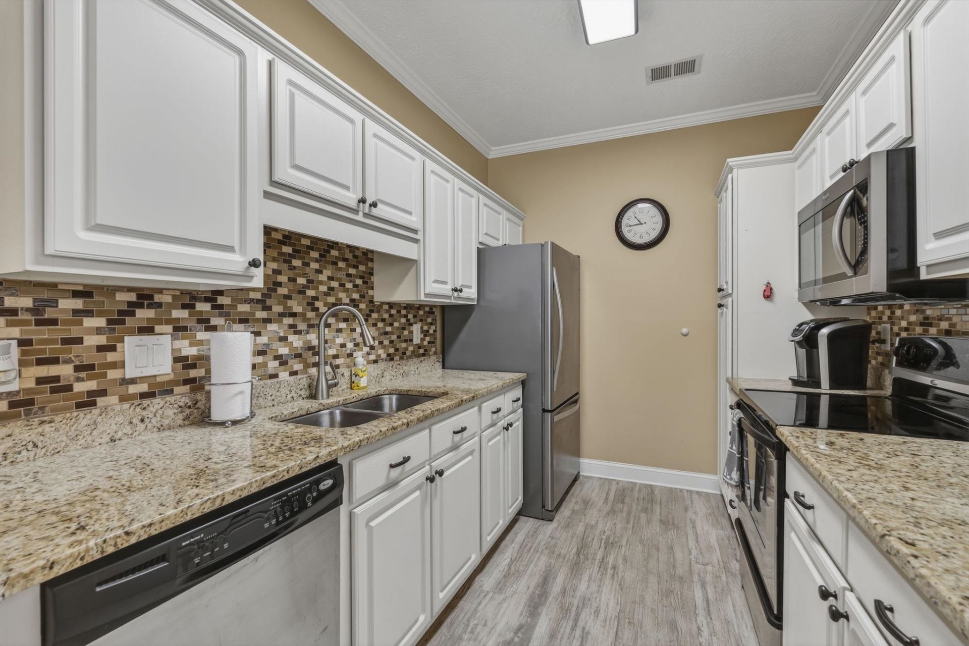 876 Palmetto Trail  Photo 10