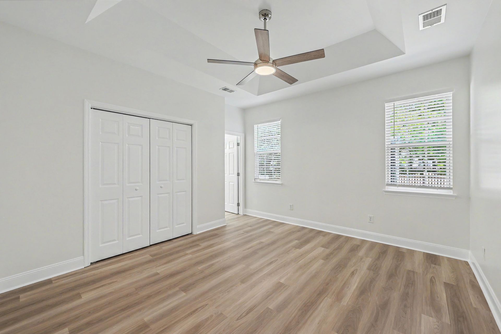 1229 Laurel Park Trail Photo 10