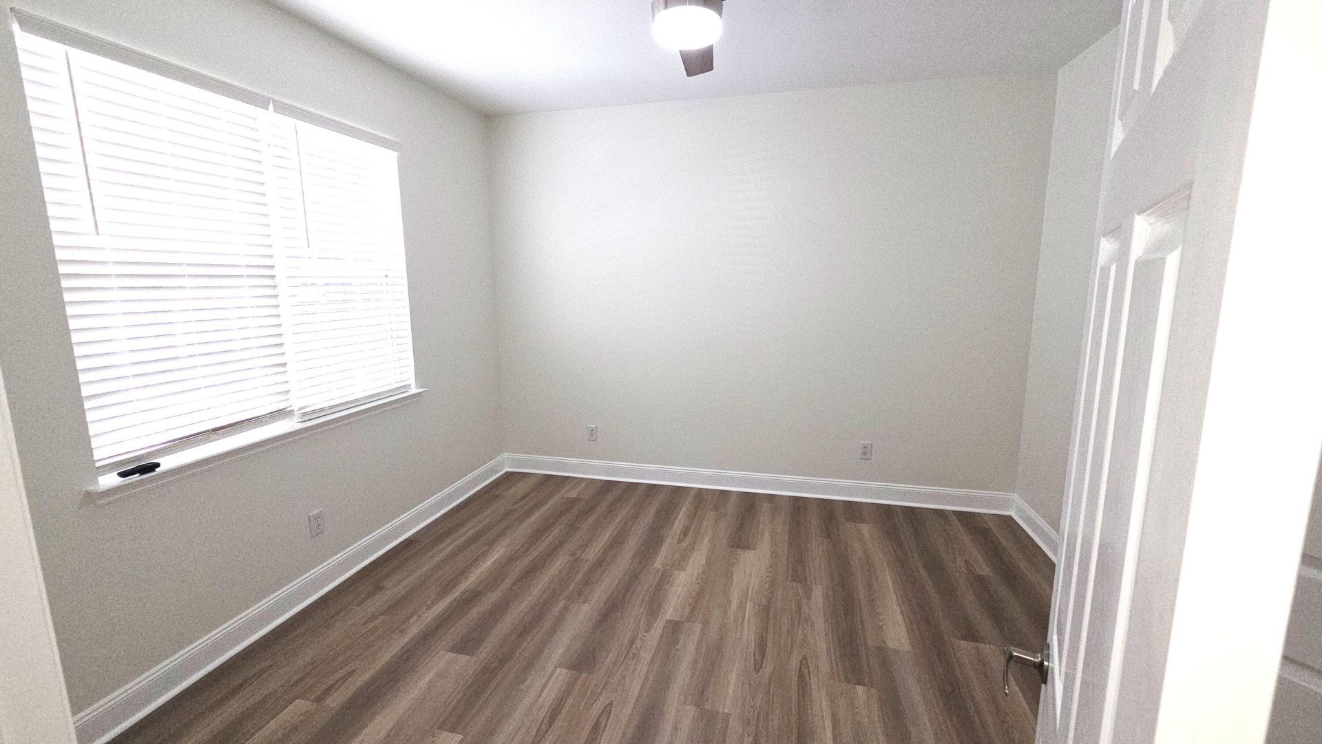 1229 Laurel Park Trail Photo 16