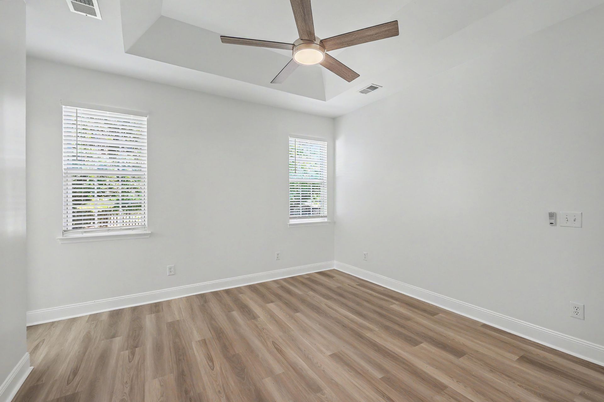 1229 Laurel Park Trail Photo 16