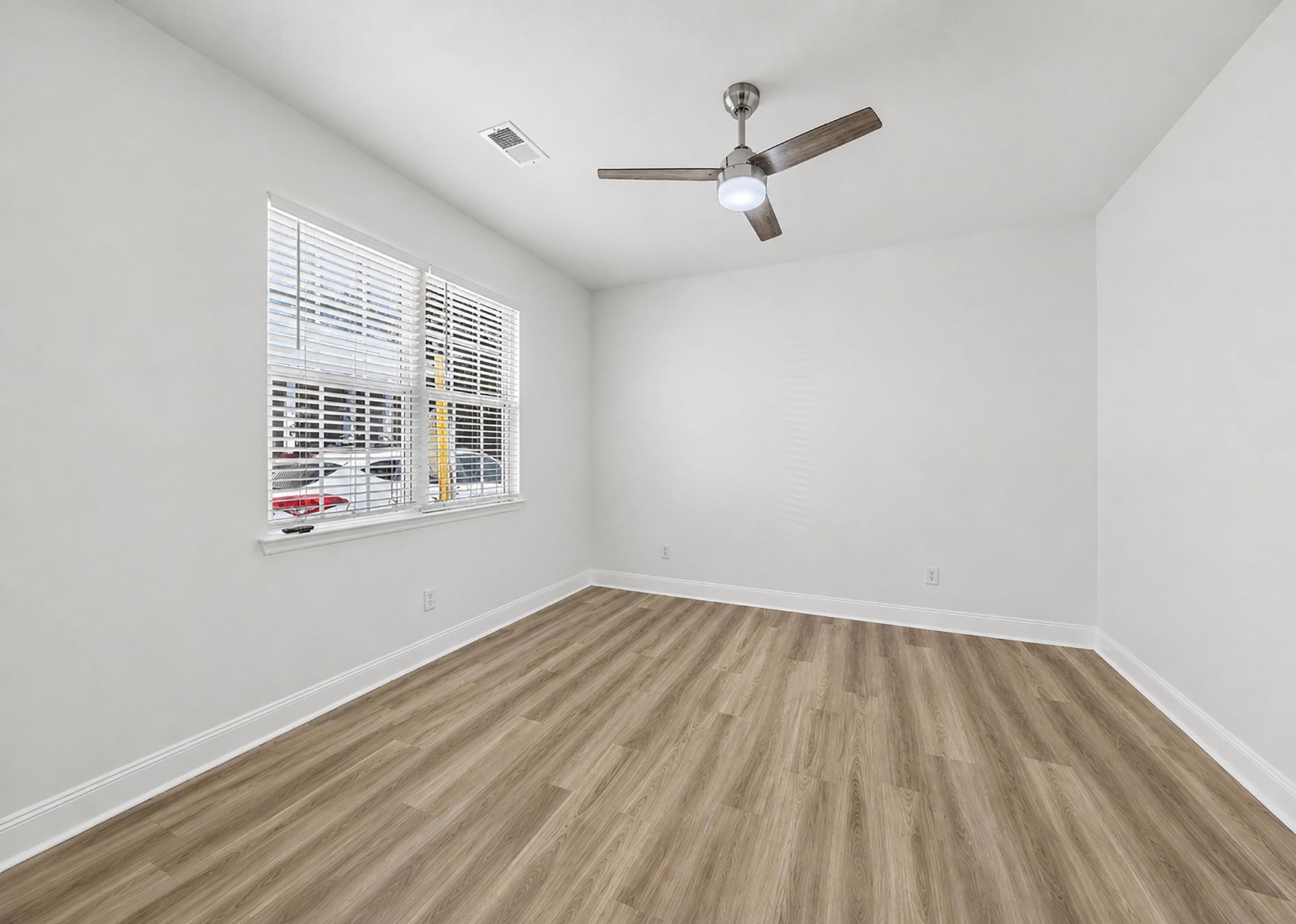 1229 Laurel Park Trail Photo 23