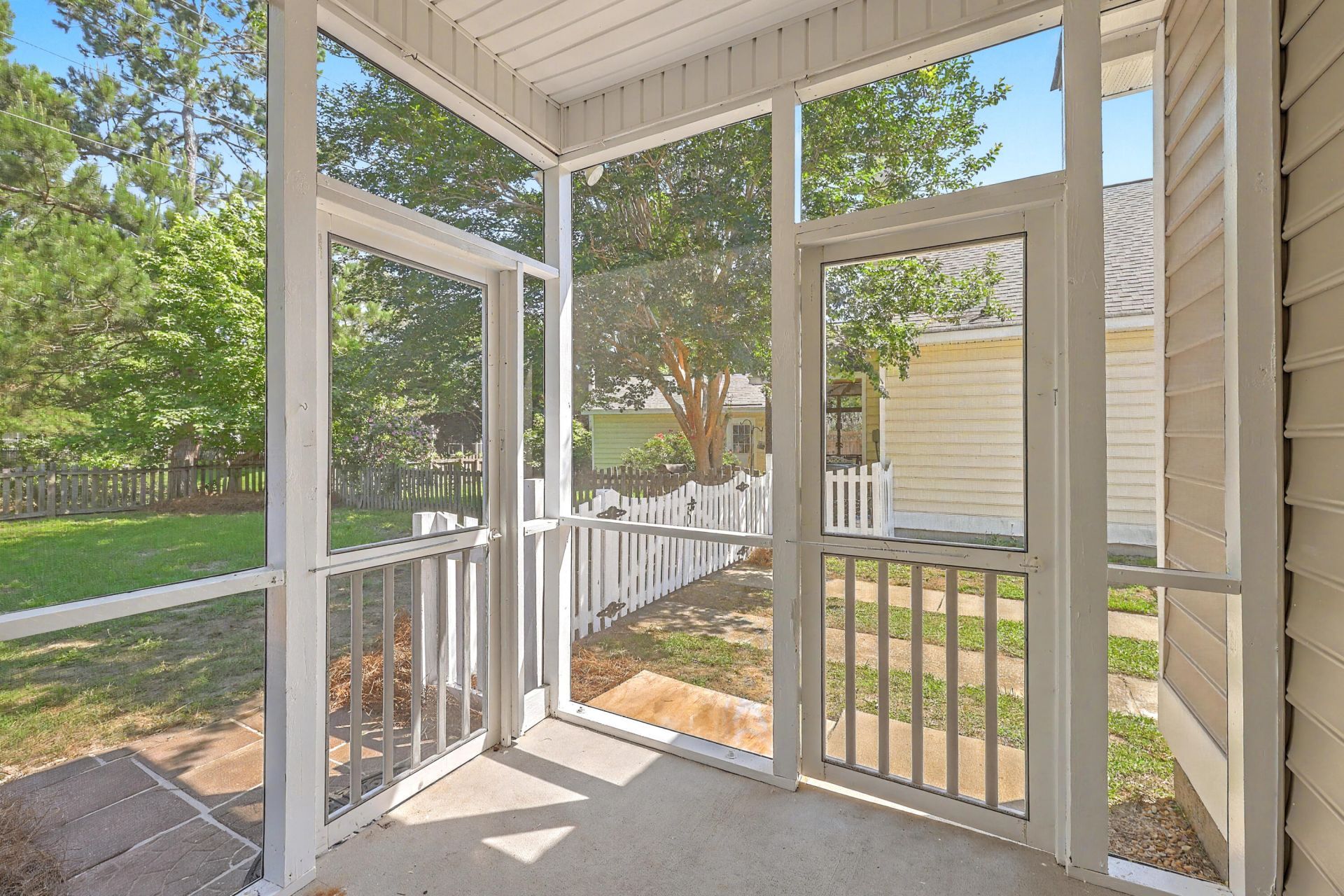 1229 Laurel Park Trail Photo 25