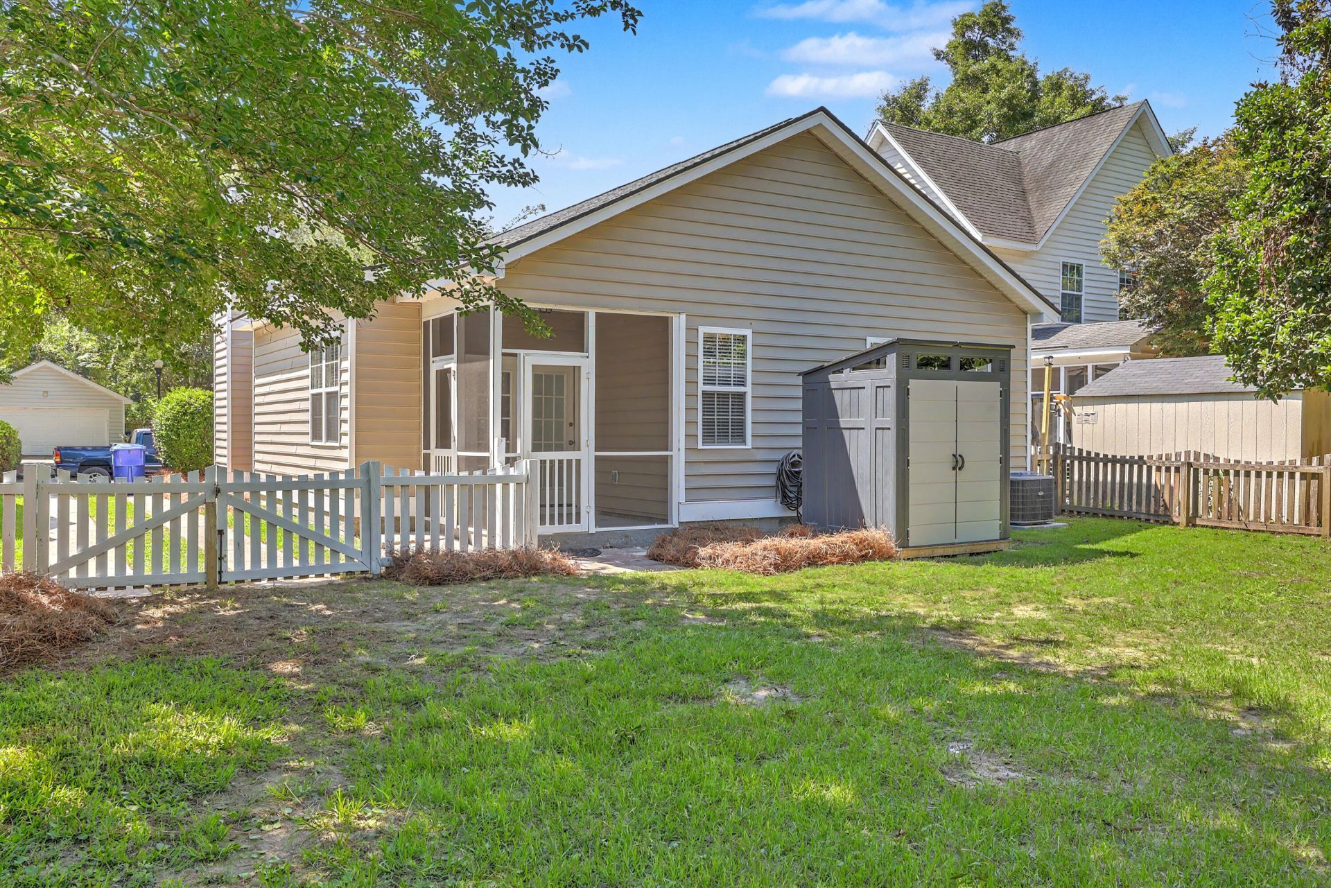 1229 Laurel Park Trail Photo 32