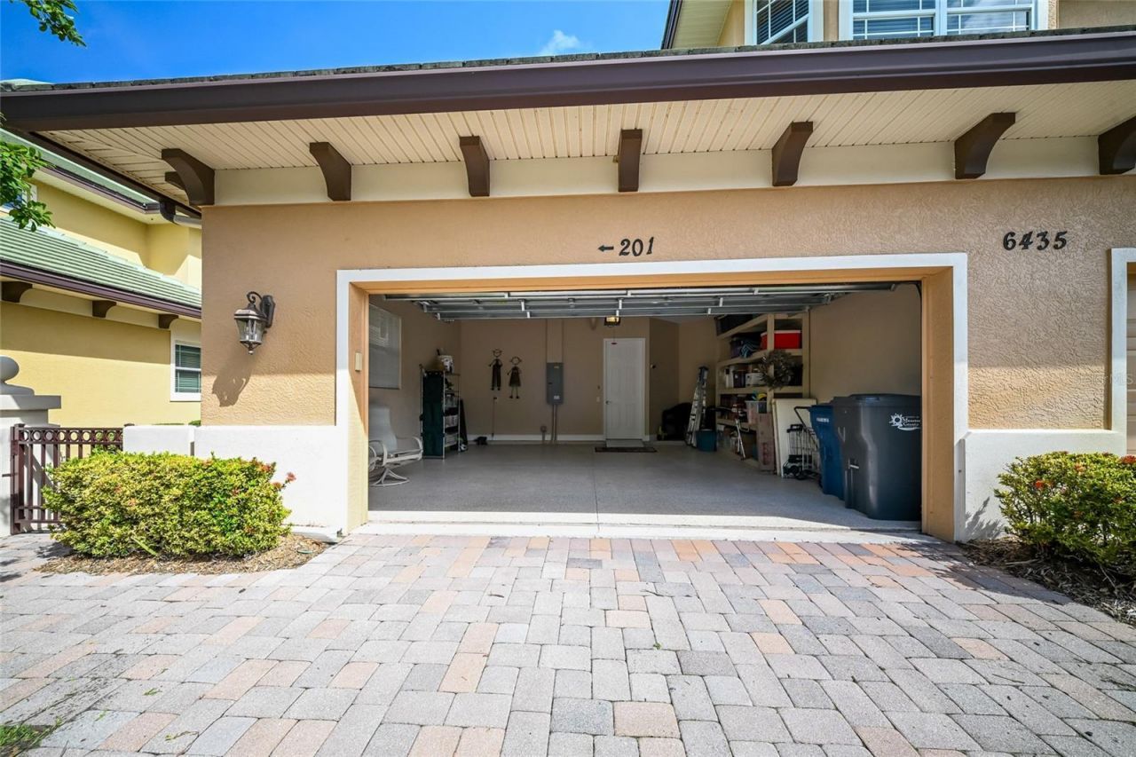 6435 Moorings Point Circle , Unit 201, Lakewood Ranch, FL 34202 Photo