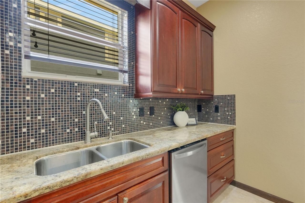 3021 59th Avenue S, Saint Petersburg, FL 33712 Photo