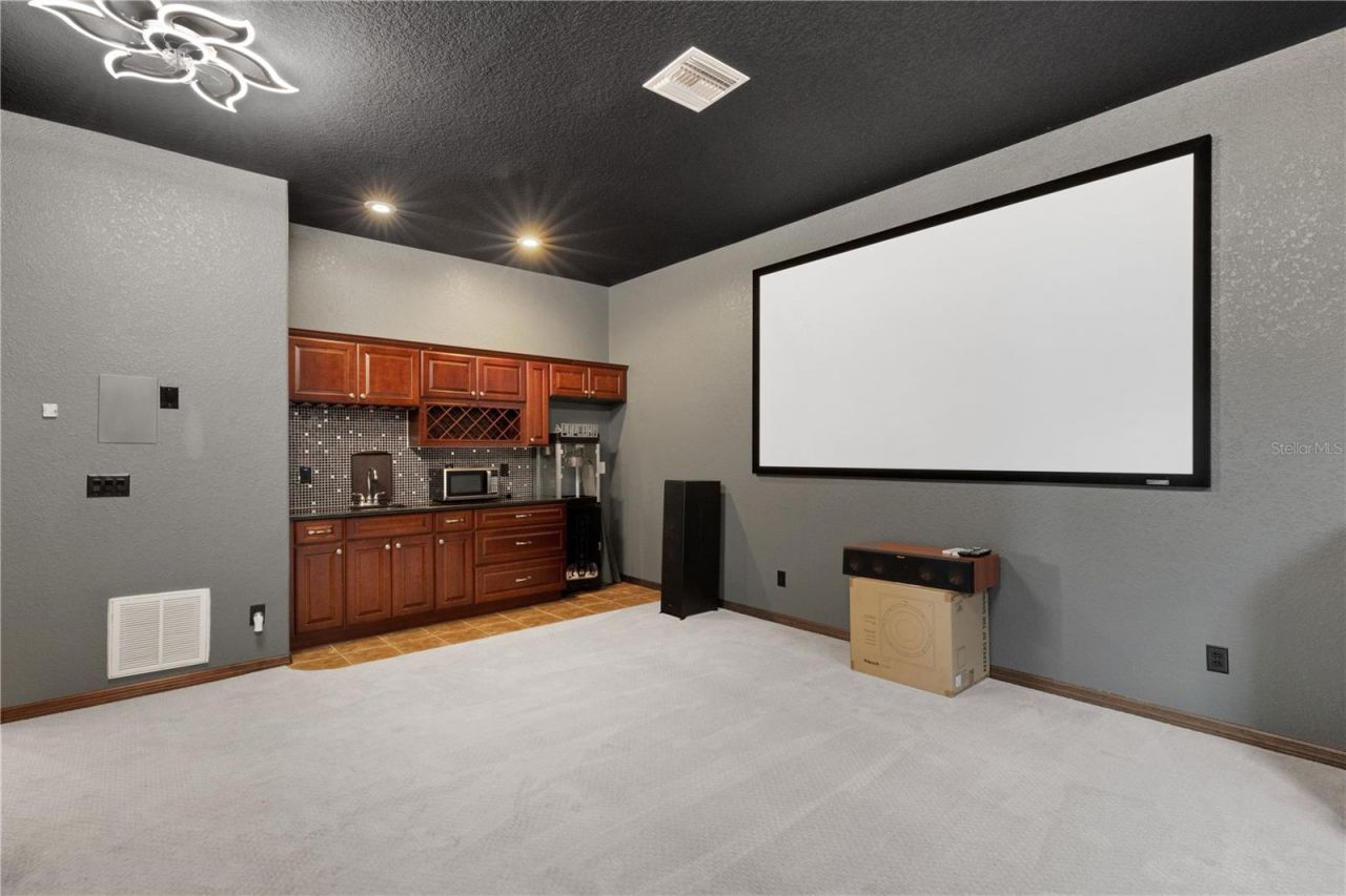 3021 59th Avenue S, Saint Petersburg, FL 33712 Photo