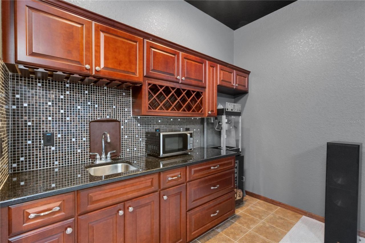 3021 59th Avenue S, Saint Petersburg, FL 33712 Photo