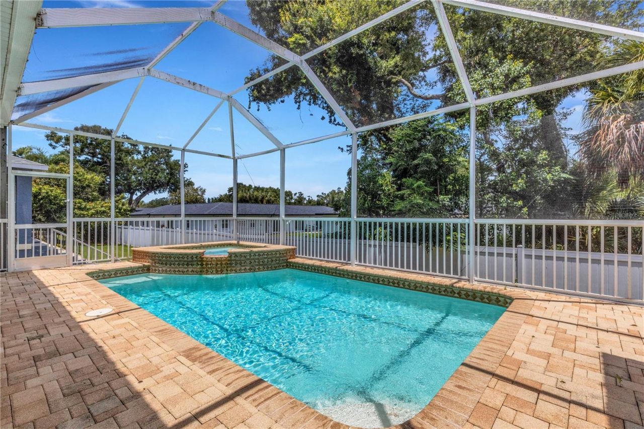 3021 59th Avenue S, Saint Petersburg, FL 33712 Photo