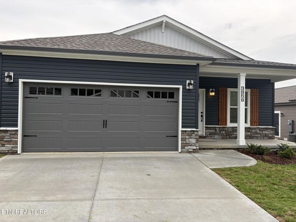 3856 Crimson Clover Lane, Knoxville, TN 37924