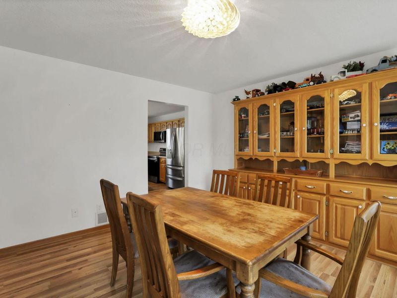 10419 Pleasant Valley Road, Mount Vernon, OH 43050 Photo 14