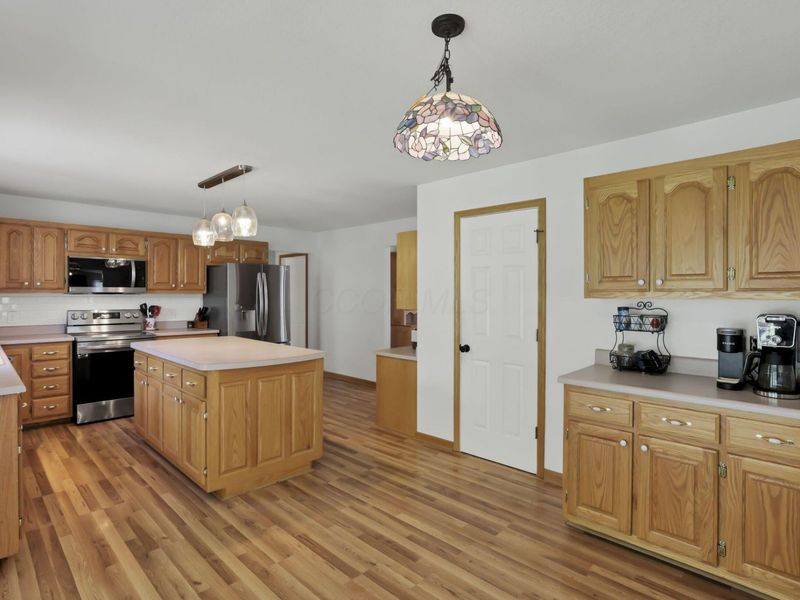 10419 Pleasant Valley Road, Mount Vernon, OH 43050 Photo 21