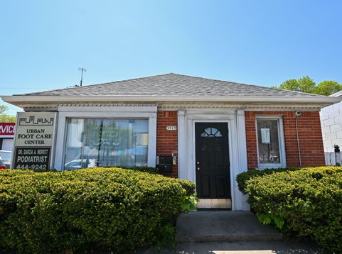 Main Photo