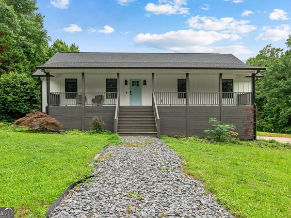 65 Pine Drive, Hogansville, GA 30230
