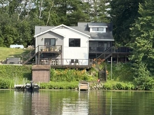 72 Lake Road, Ballston Lake, NY 12020