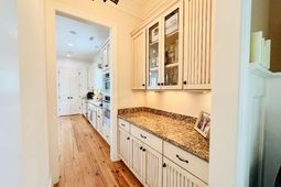 102 Wrigley Boulevard photo 4
