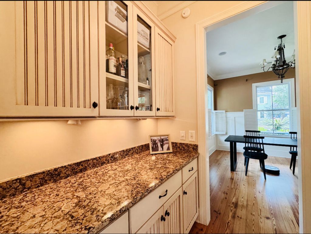 102 Wrigley Boulevard Photo 6