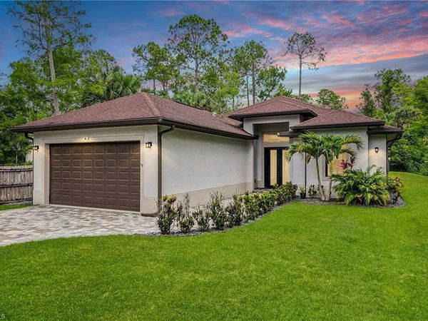 423 14th AVE NE, NAPLES, FL 34120