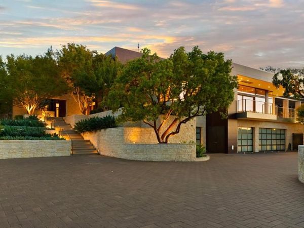 22525 Rolling Hills Road, Saratoga, CA 95070